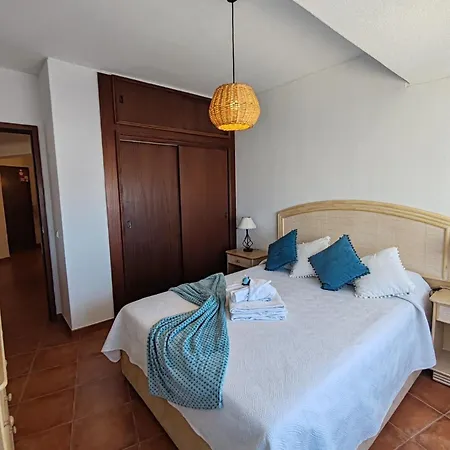 11a Rocha - Casas & Papeis Armação de Pêra